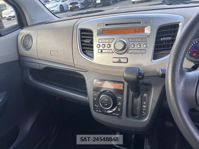 Suzuki WAGON R 2013-06 8652795-12