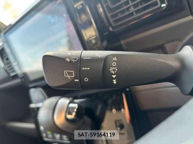 Daihatsu WAKE 2019-09 8649122-9