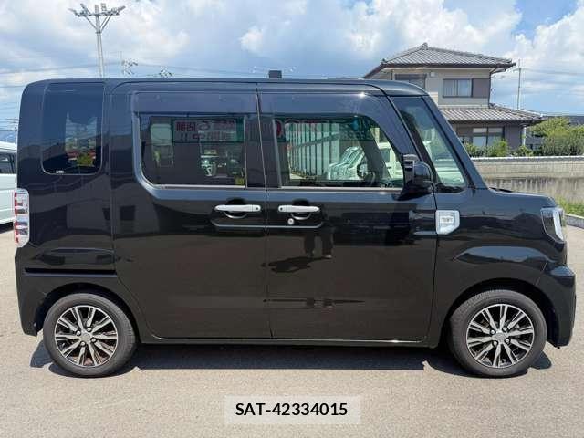 Daihatsu WAKE 2018-07 8649310-4