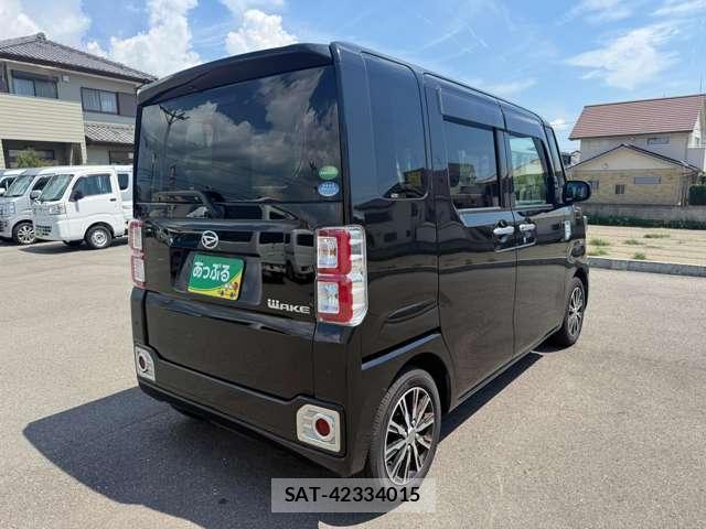 Daihatsu WAKE 2018-07 8649310-5