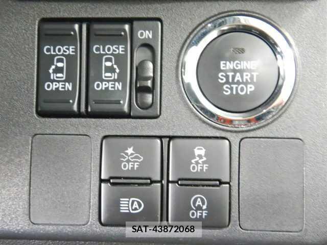 Daihatsu WAKE 2022-08 8651623-4