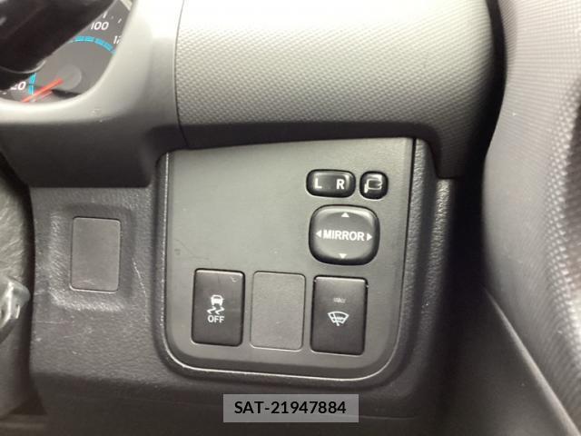 Toyota WISH 2010-03 8648589-18