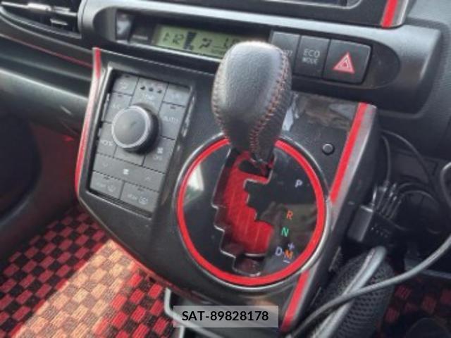 Toyota WISH 2015-01 8648946-11