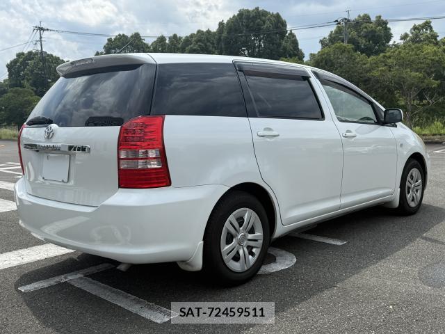 Toyota WISH 2003-01 8649124-1