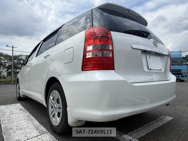 Toyota WISH 2003-01 8649124-13