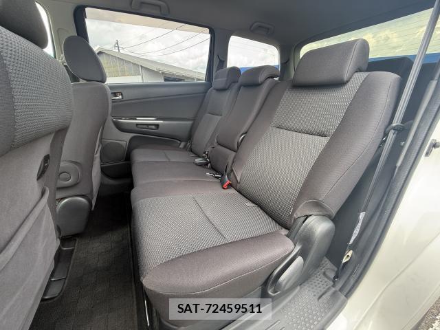 Toyota WISH 2003-01 8649124-6
