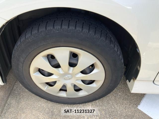 Toyota WISH 2013-11 8652333-8