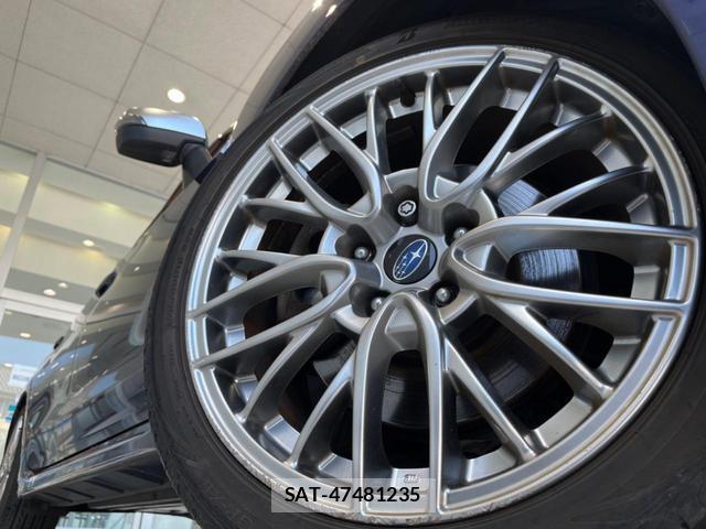 Subaru WRX S4 2016-02 8648210-13
