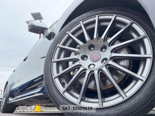 Subaru WRX S4 2018-03 8649734-11
