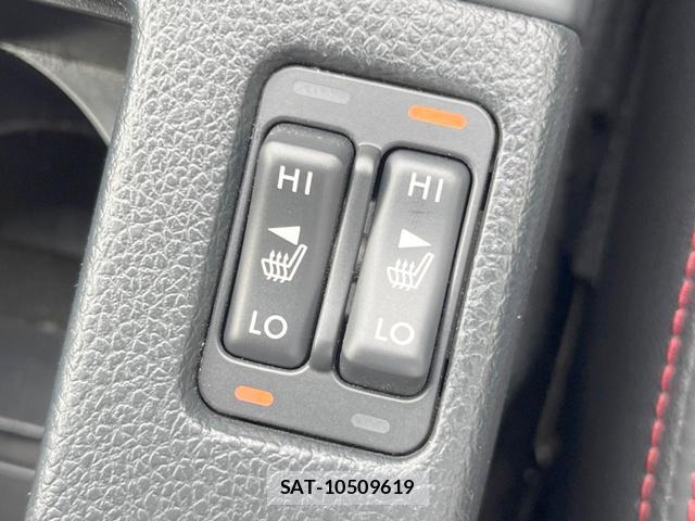 Subaru WRX S4 2018-03 8649734-5