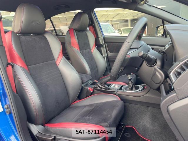 Subaru WRX STI 2019-08 8649956-6