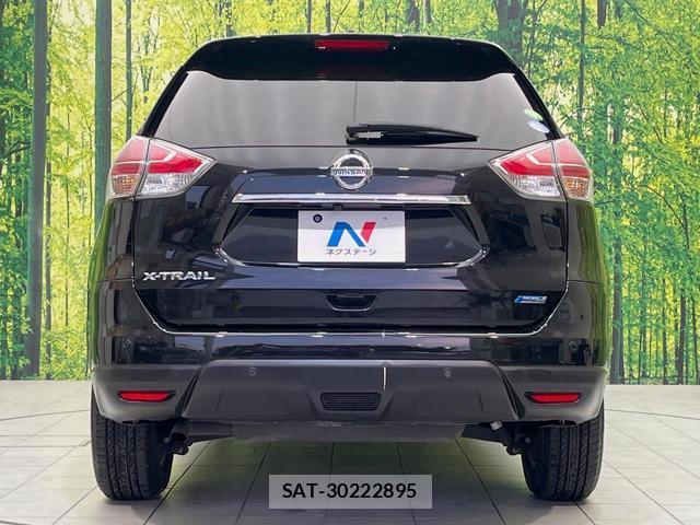 Nissan X-TRAIL 2015-12 8646686-14