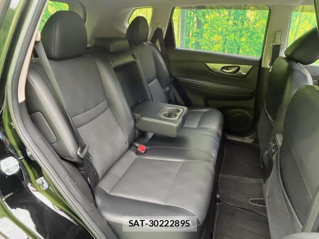 Nissan X-TRAIL 2015-12 8646686-8