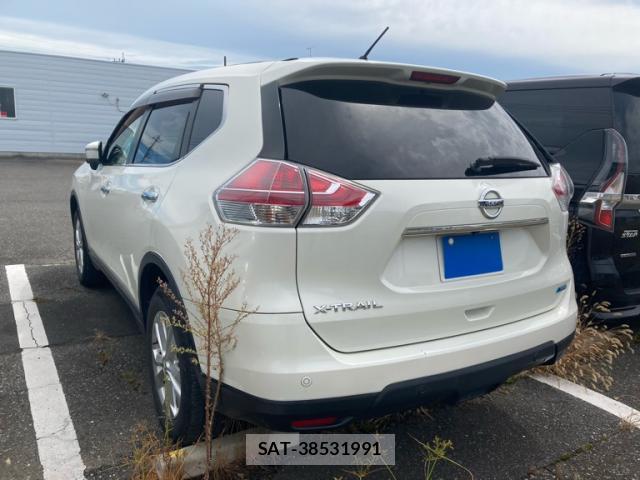 Nissan X-TRAIL 2014-12 8646781-1