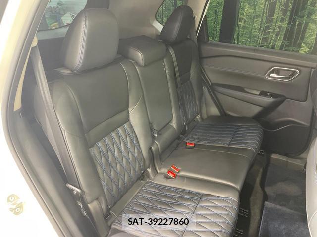 Nissan X-TRAIL 2023-04 8646846-9