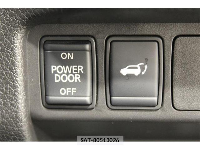 Nissan X-TRAIL 2019-08 8646910-4