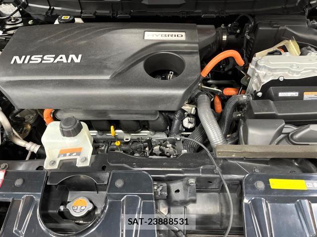 Nissan X-TRAIL 2018-06 8647309-17