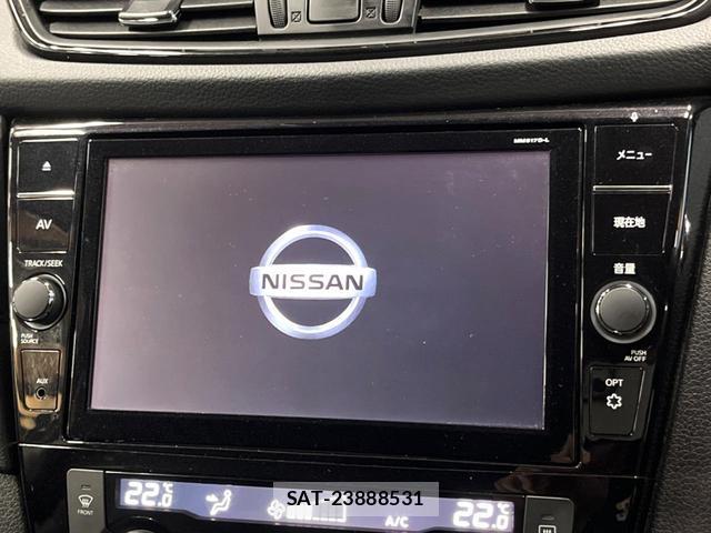 Nissan X-TRAIL 2018-06 8647309-2