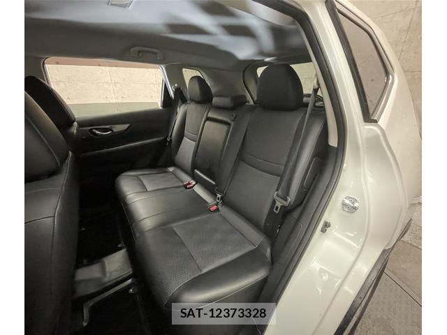 Nissan X-TRAIL 2015-06 8647729-5