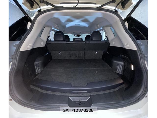 Nissan X-TRAIL 2015-06 8647729-7