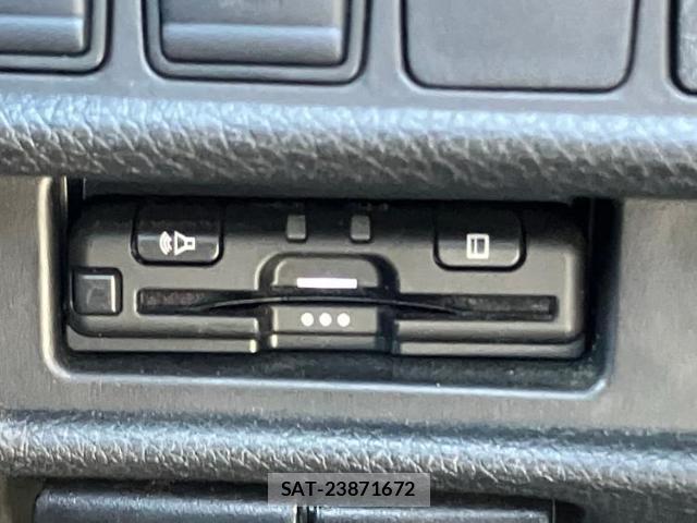 Nissan X-TRAIL 2019-09 8647817-15