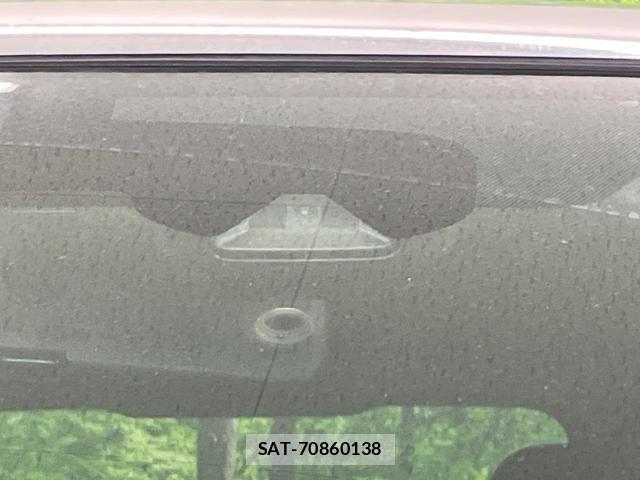 Nissan X-TRAIL 2014-03 8647858-5
