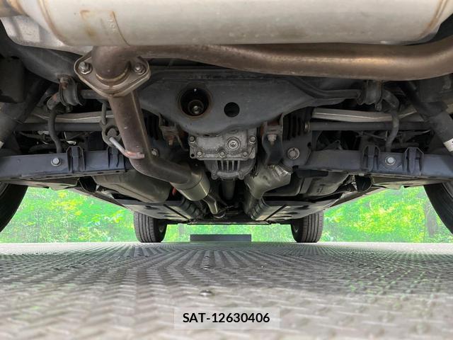 Nissan X-TRAIL 2015-08 8647863-18