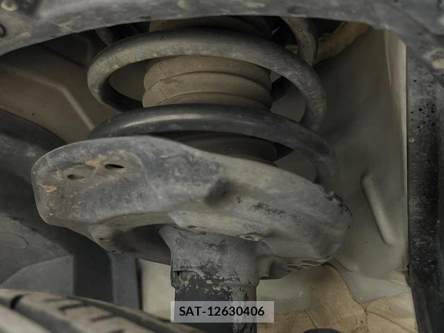 Nissan X-TRAIL 2015-08 8647863-19