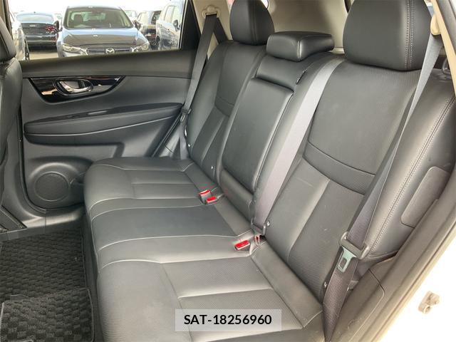 Nissan X-TRAIL 2018-09 8648126-12
