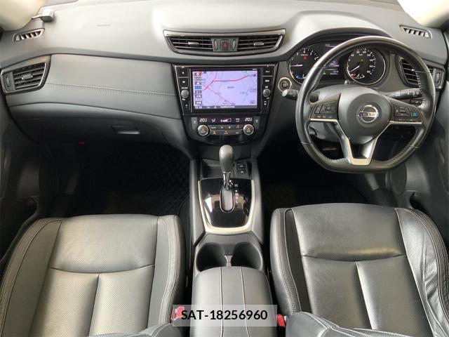 Nissan X-TRAIL 2018-09 8648126-13