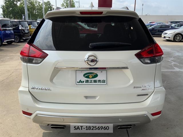 Nissan X-TRAIL 2018-09 8648126-2