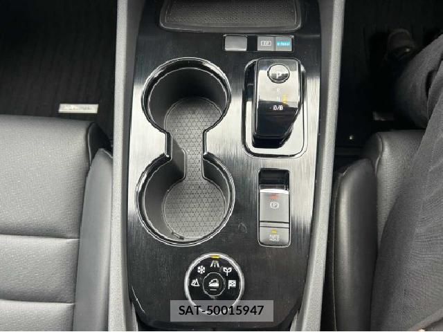 Nissan X-TRAIL 2022-09 8648139-6