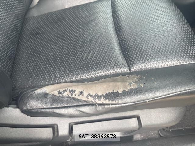 Nissan X-TRAIL 2017-09 8648434-10