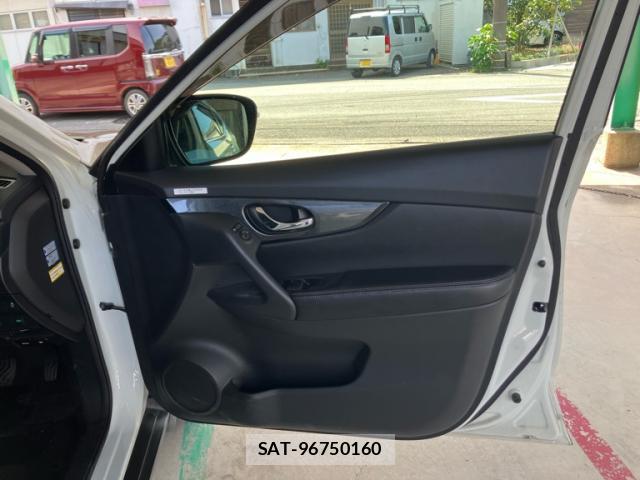Nissan X-TRAIL 2015-02 8648475-16