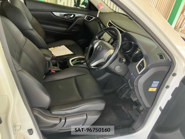 Nissan X-TRAIL 2015-02 8648475-17