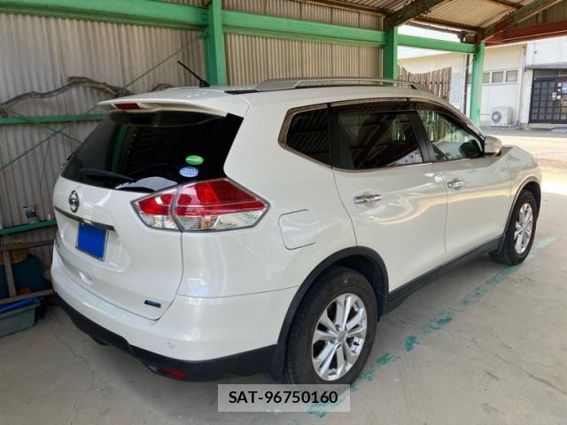 Nissan X-TRAIL 2015-02 8648475-4