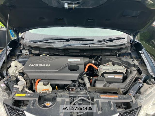 Nissan X-TRAIL 2015-09 8648555-6
