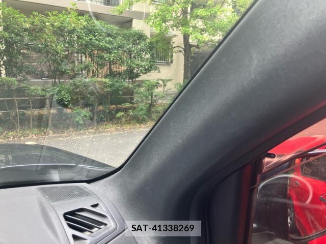 Nissan X-TRAIL 2011-05 8648701-17