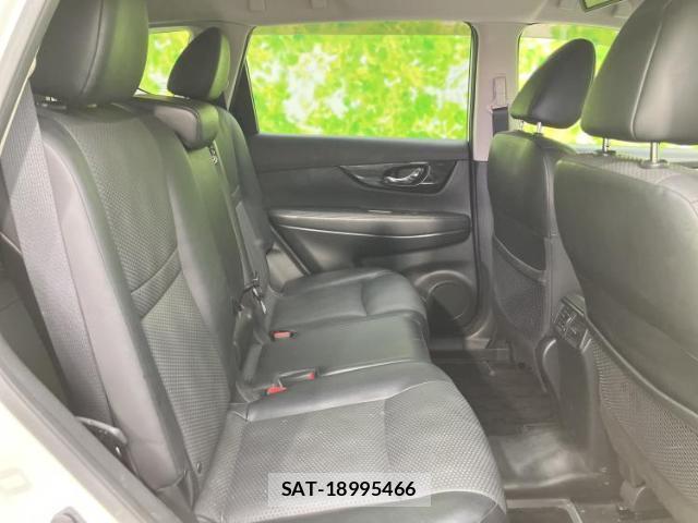 Nissan X-TRAIL 2018-11 8648850-4