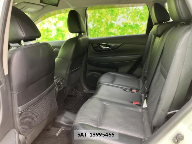 Nissan X-TRAIL 2018-11 8648850-6