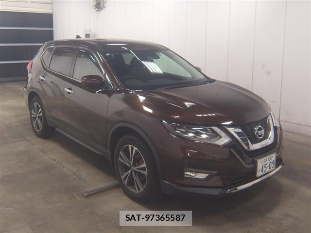 Nissan X-TRAIL 2018-09 8649020-3