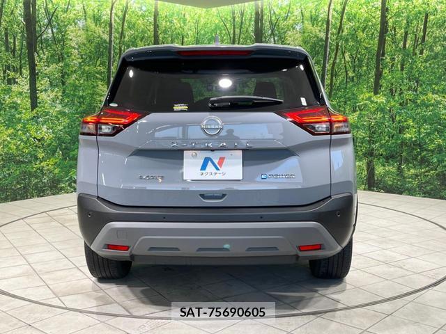 Nissan X-TRAIL 2022-09 8649215-15