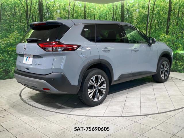 Nissan X-TRAIL 2022-09 8649215-17