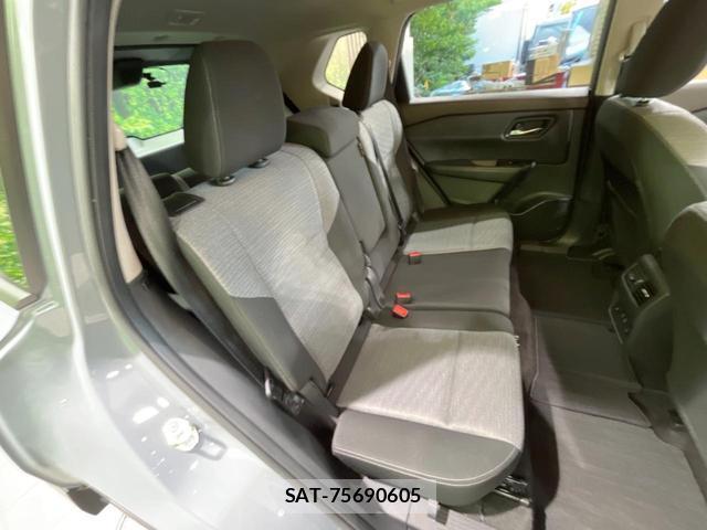 Nissan X-TRAIL 2022-09 8649215-8