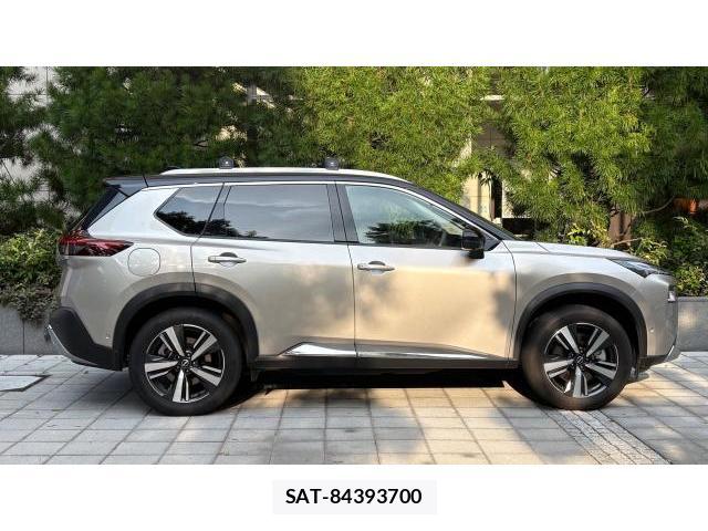 Nissan X-TRAIL 2023-12 8649628-19