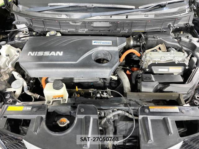 Nissan X-TRAIL 2015-05 8649806-17
