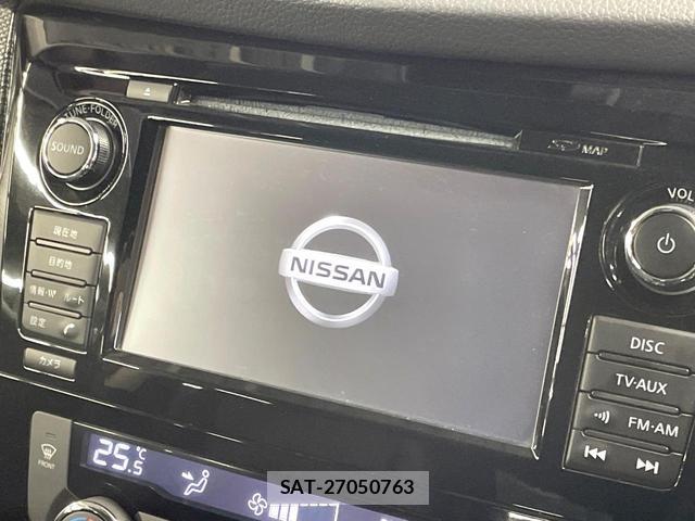 Nissan X-TRAIL 2015-05 8649806-3