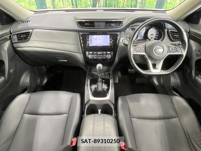 Nissan X-TRAIL 2018-03 8650015-1