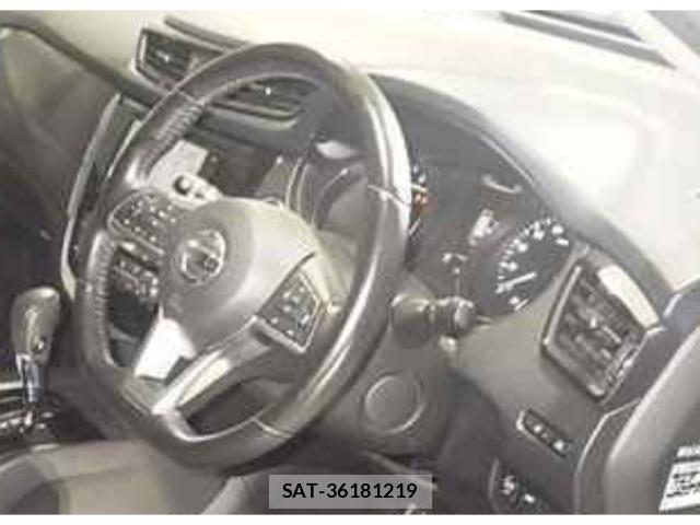 Nissan X-TRAIL 2018-06 8650361-2