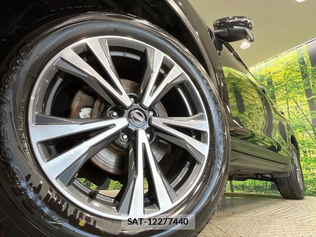 Nissan X-TRAIL 2017-09 8650743-11